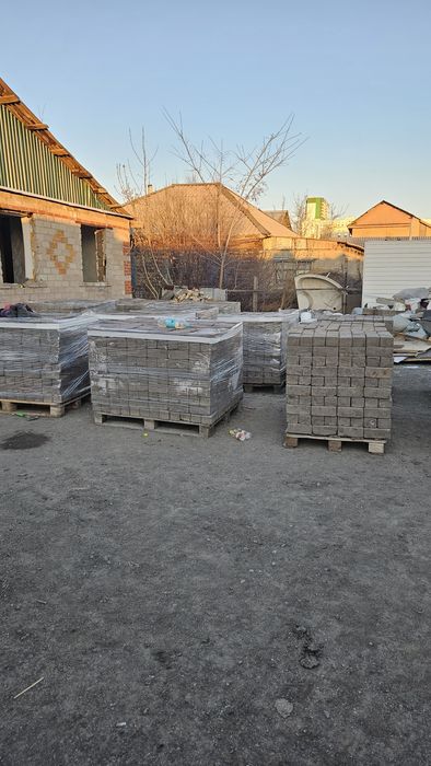 Брусчатка б/у в поддонах