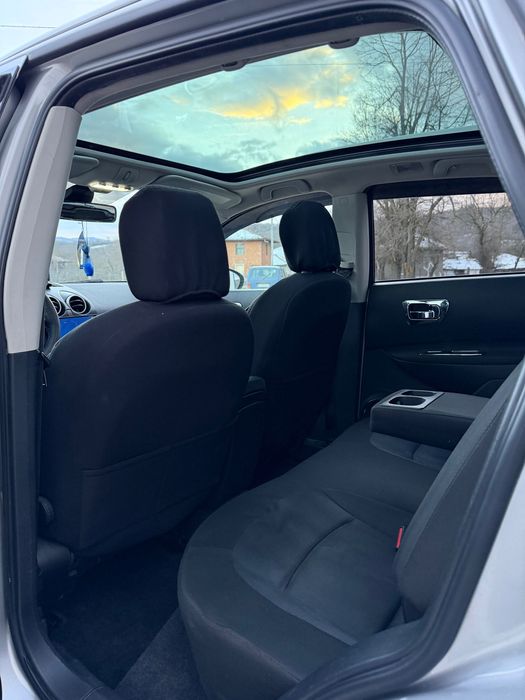 Продавам 7500€ Nissan Qashqai J10 2011 1.5d НАВИГАЦИЯ