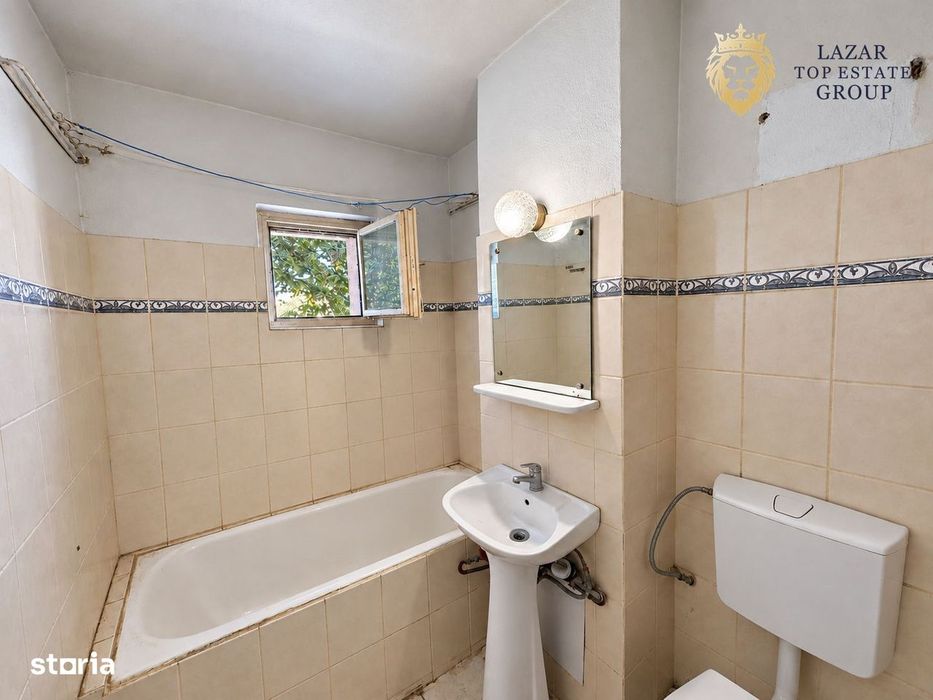Apartament 2 camere zona 300 de vanzare