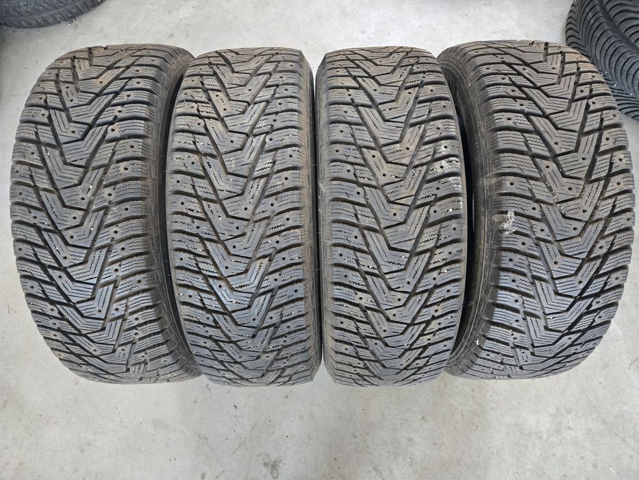 Anvelope iarna 225 60 17 Hankook dot2022 ca si noi