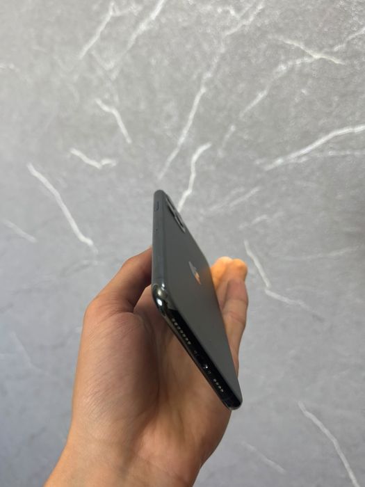 Iphone 11 pro max  продажа