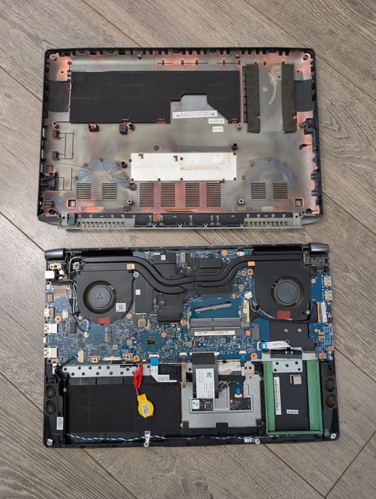 Laptop Acer Aspire V Nitro (VN7-593G) NEFUNCTIONAL, pentru piese
