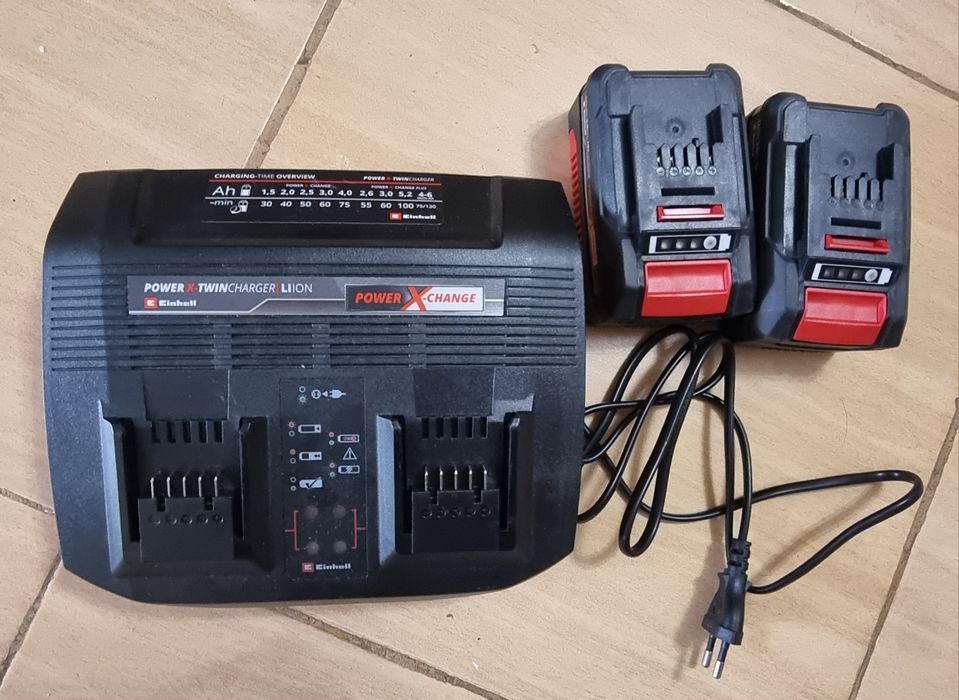 Двойно зарядно с 2 бр батерий Einhell