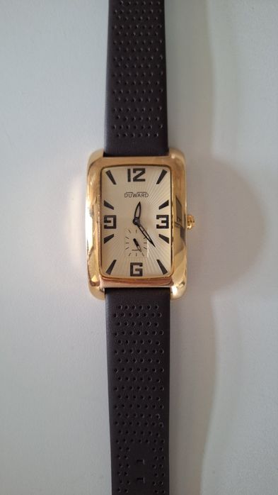 Часовници Duward/ Axcent