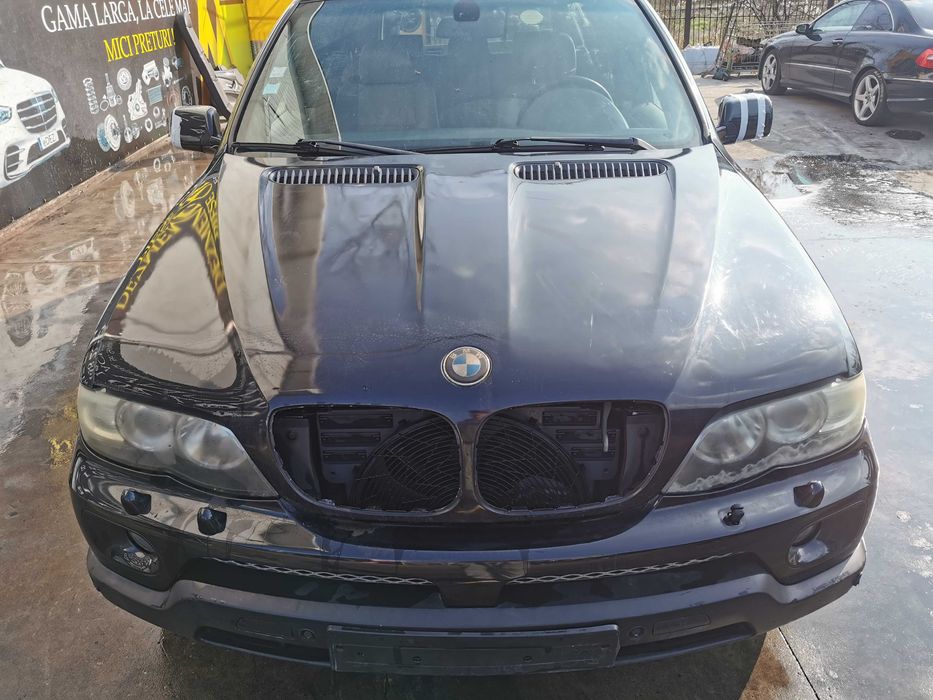 dezmembrez BMW X5 e53 3.0d , 4.4i , 3.0i/usa fata x5 /bara fata X5/far