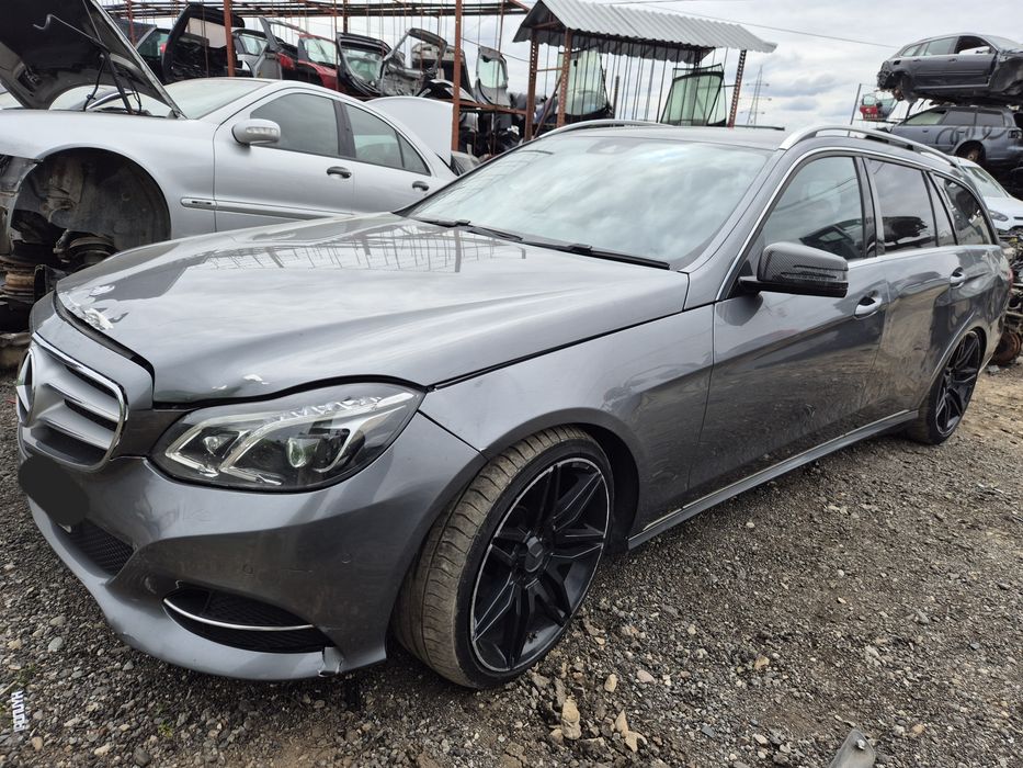 Dezmembram Mercedes E Klass W212 Break 2015 2.2cdi OM651924