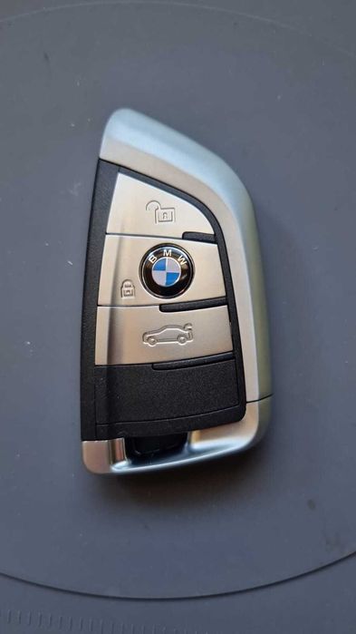 Ключи на БМВ и Мини Купер