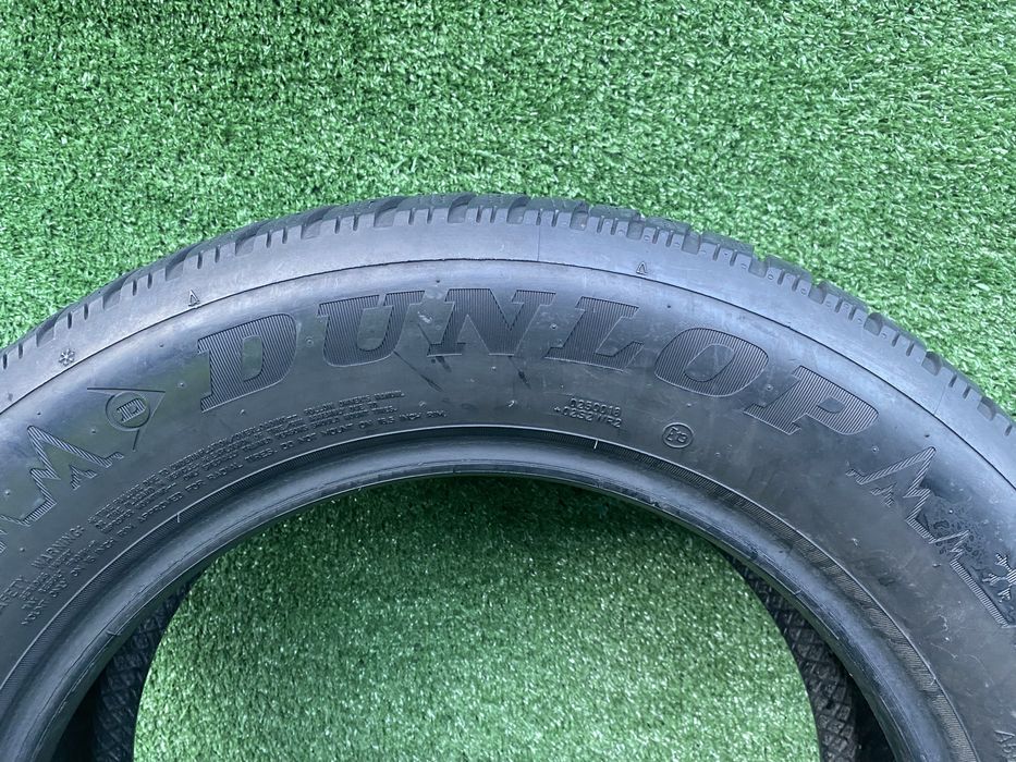 Set 2 anvelope Iarna Dunlop Winter sport 5 215 60 R16 95H Dot 3317