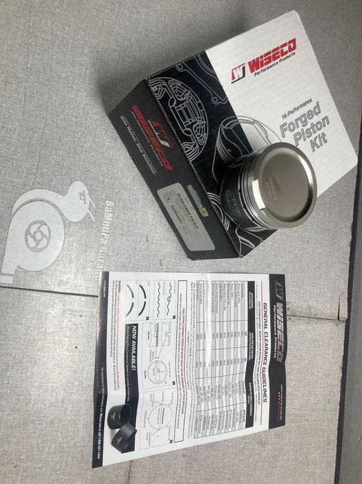 Ковани бутала JE Wossner Wiseco FCP 1.8t 2.0tfsi c20xe z20let r32 bmw