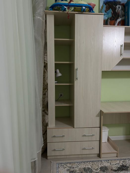 Продается детский мебельный комплект