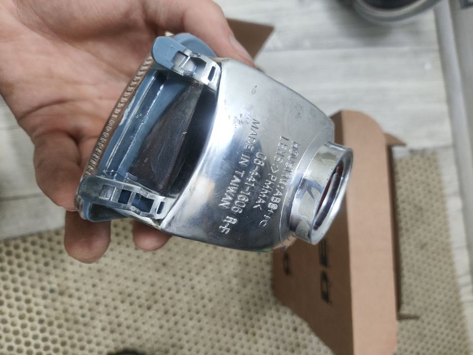 Продам фары на гольф 3