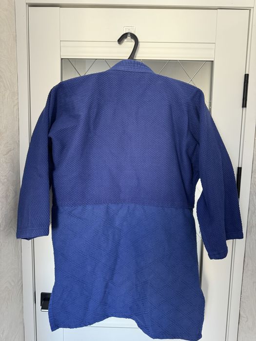 Продам кимоно 48 размер