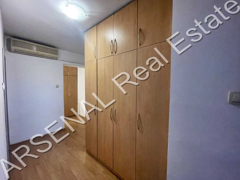 Дава се под наем Мезонет в София, Оборище - 125 кв.м за 897.6 € - Снимка #1