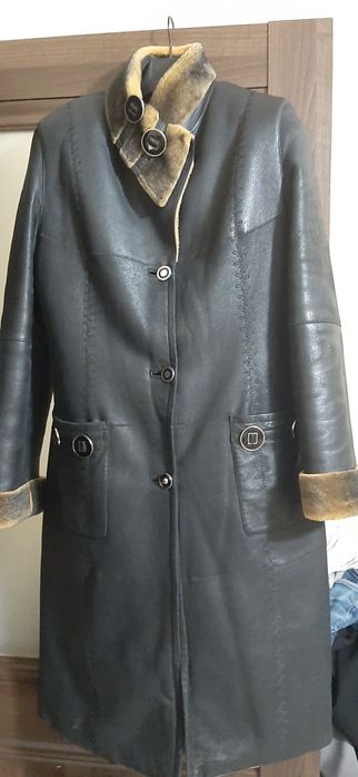 Продается женская кожаная дубленка