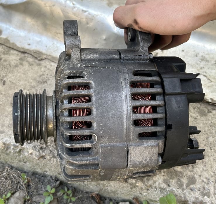 Генератор за Audi a3 8p 2.0 BKD