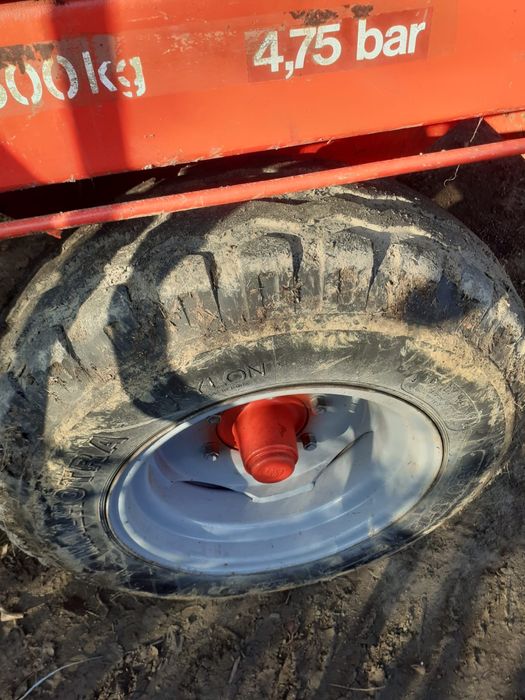 Mig de gunoi,remorca de imprastiat balegar 5.5tone Mengele