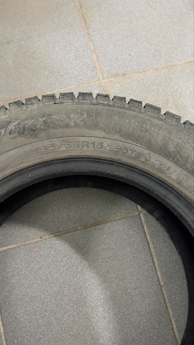 Продам шины зимние R15 195/65