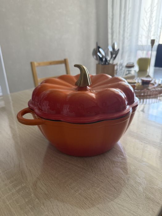 Чугунный казан тыква