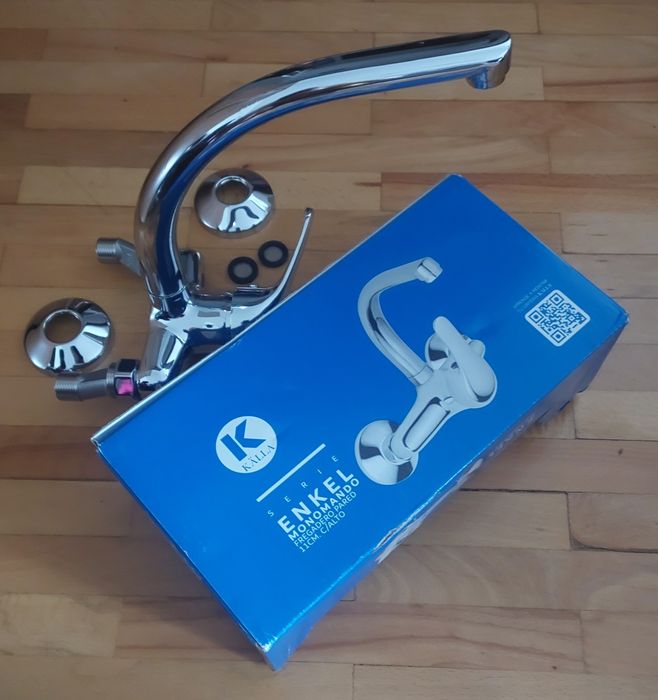 Baterie de bucatarie de perete din inox NOU.