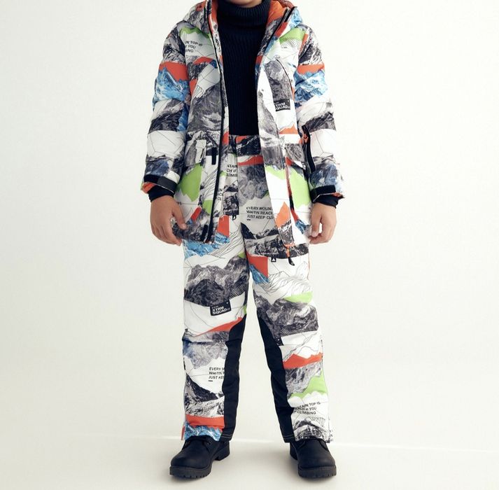 Costum schi/snowboard baieti
Costum schi/ snowboard baieti, marimea 1