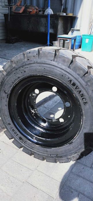 Колеса на погрузчик