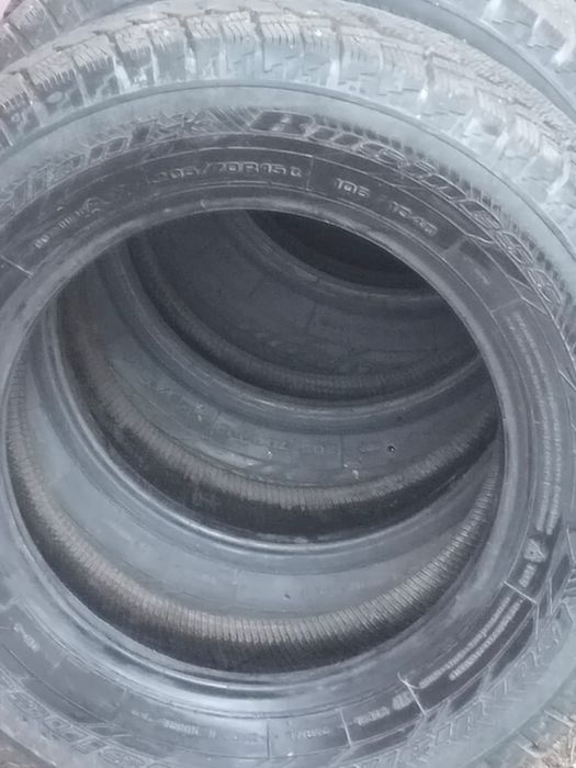 Продается Зимные шины