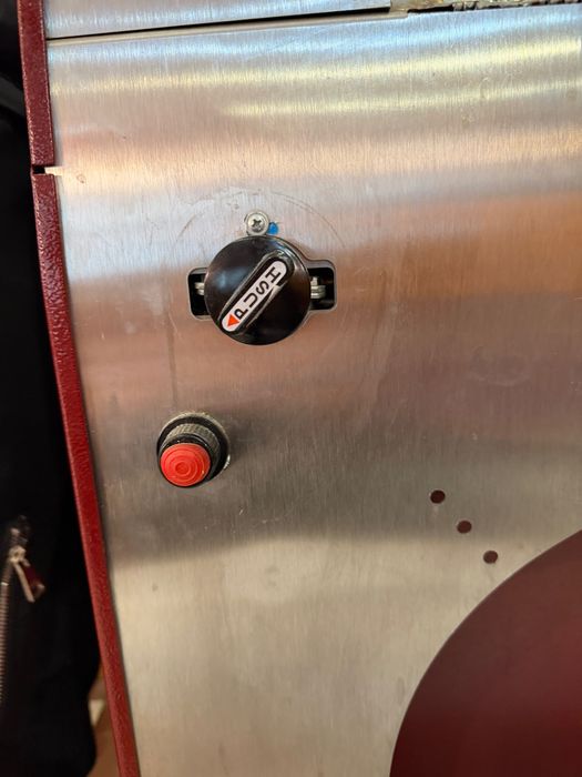 Професионална италианска пещ за пица ALFA PIZZA „Pizza e Brace“