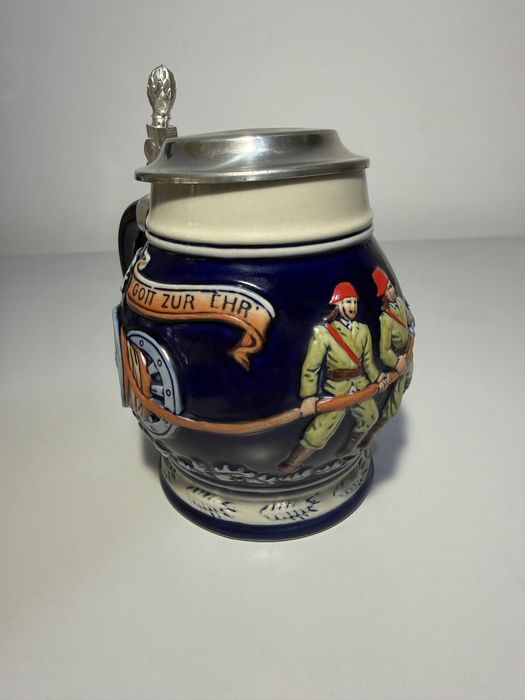 Halba de bere Domex cu tematica, fabricată în Germania, fără daune