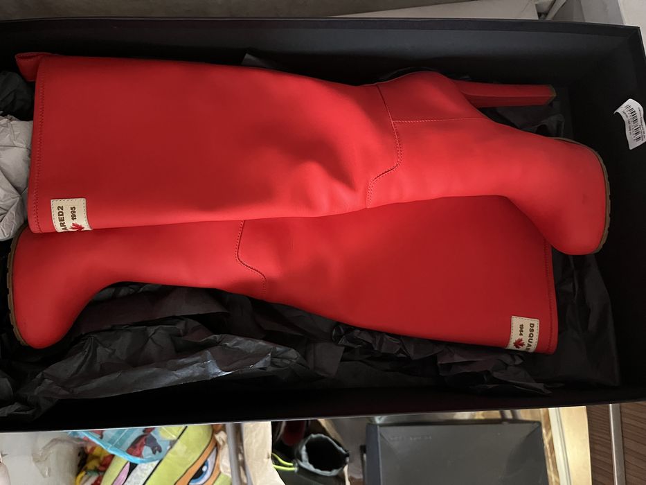 Сапоги красные Dsquared 2