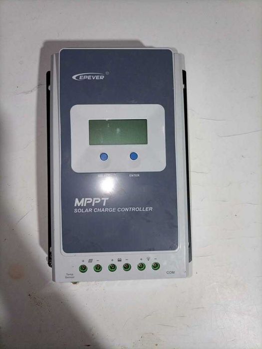 Kit fotovoltaic(Baterie,invertor,regulator incarcare)