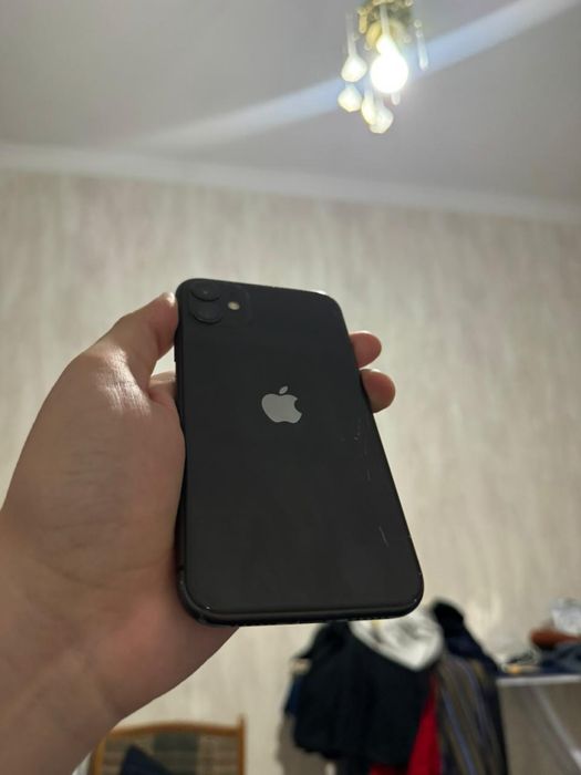 iPhone 11 продается