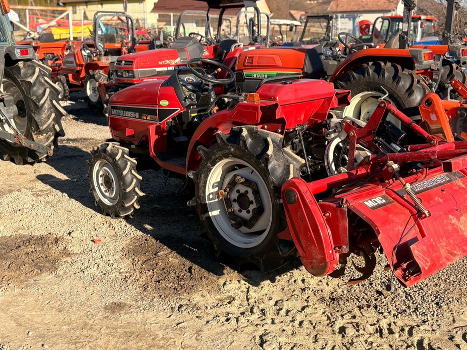 Tractor japonez MITSUBISHI MTX 225 – 22 CP, 4x4