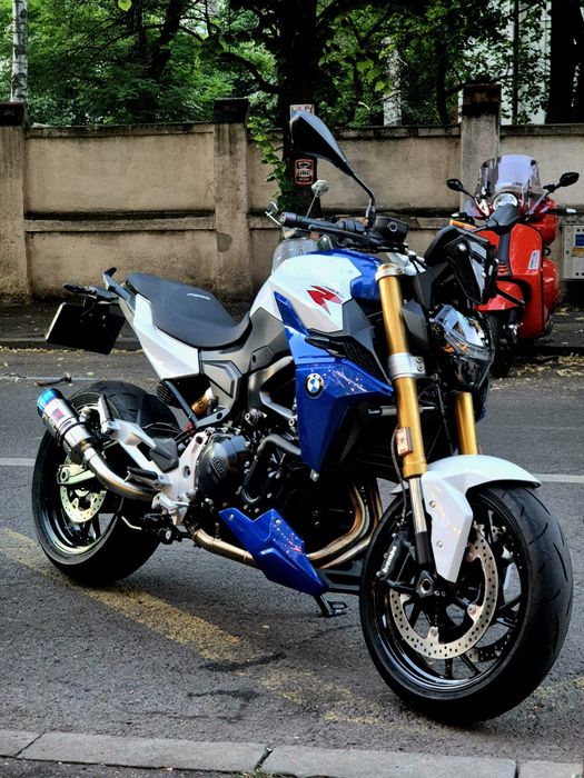 BMW  F900R  2023