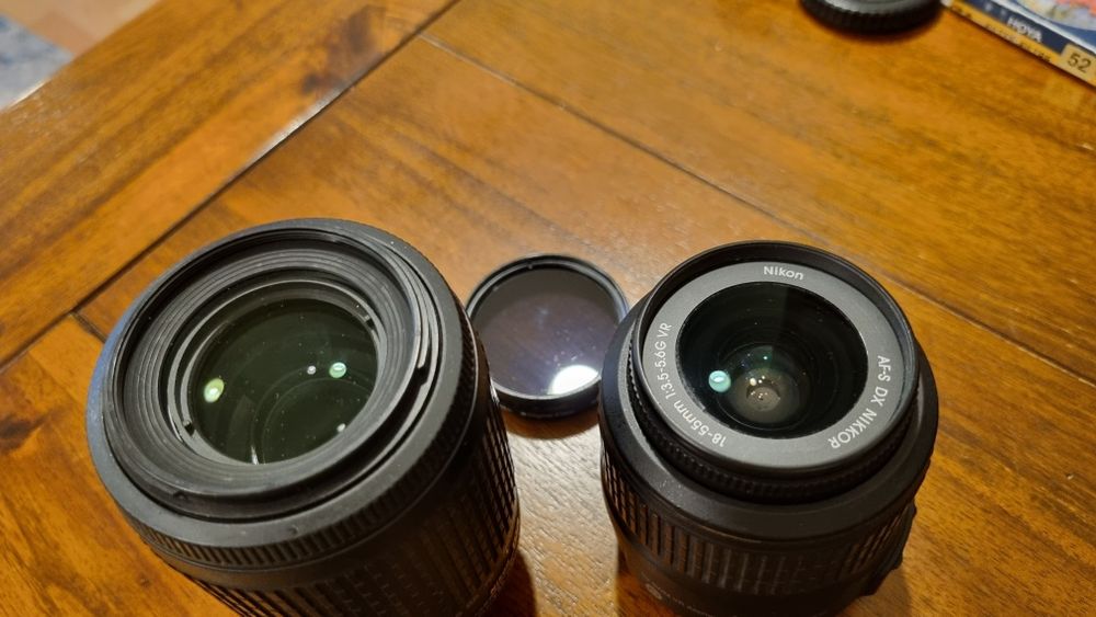 Nikon D3100 kit obiectiv 18-55mm si obiectiv 50-200 mm