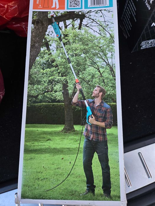 Телескопична електрическа кастрачка GARDENA TCS 720/20 720 W