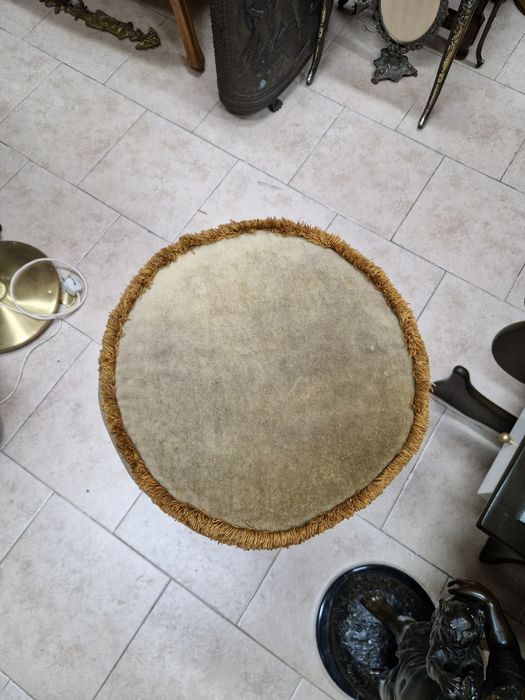 Прекрасен антикварен английски бар стол табуретка