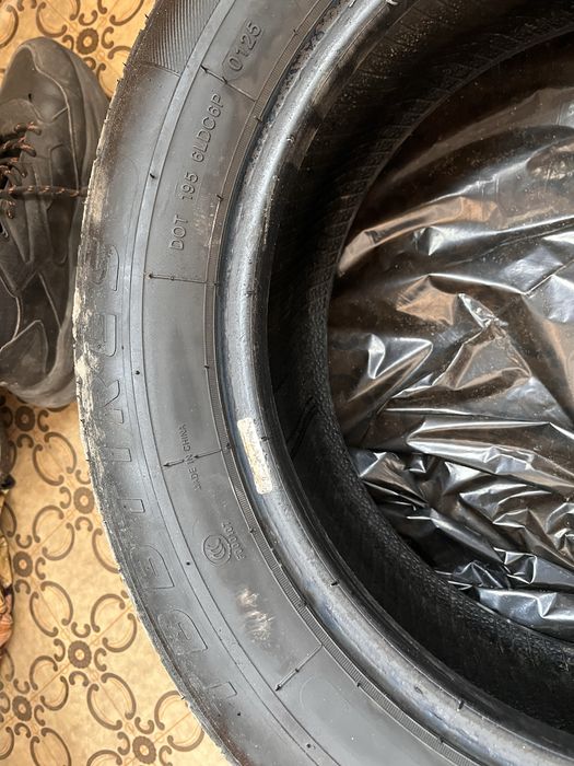 Срочно продам летний шины