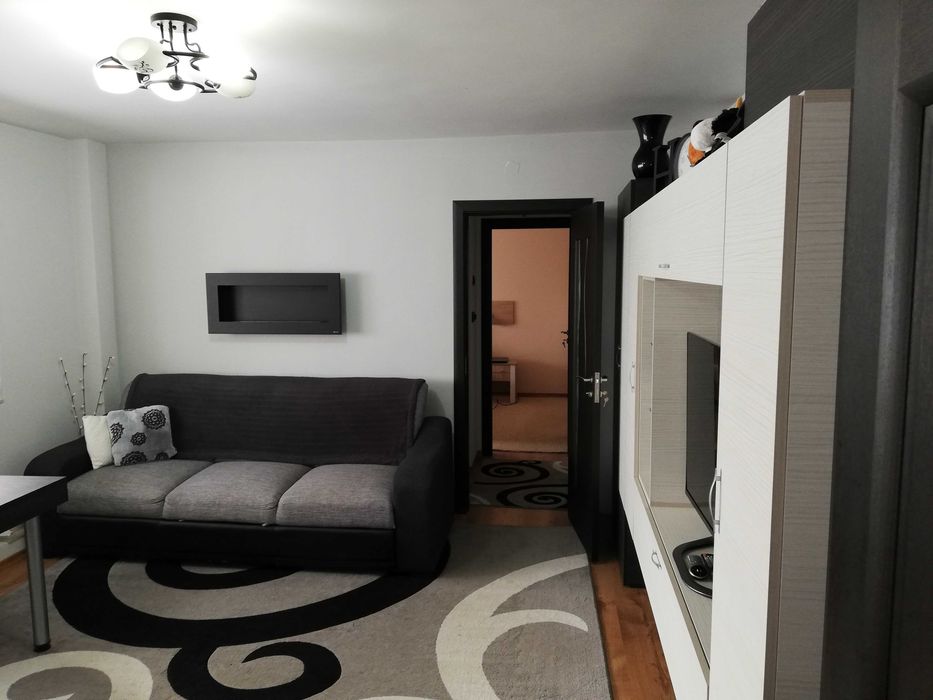 Vanzare apartament 2 camere