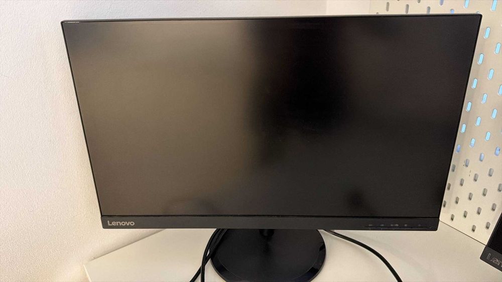 Monitoare de vanzare in stare foarte buna