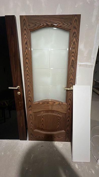 Продам двери в отличном состоянии