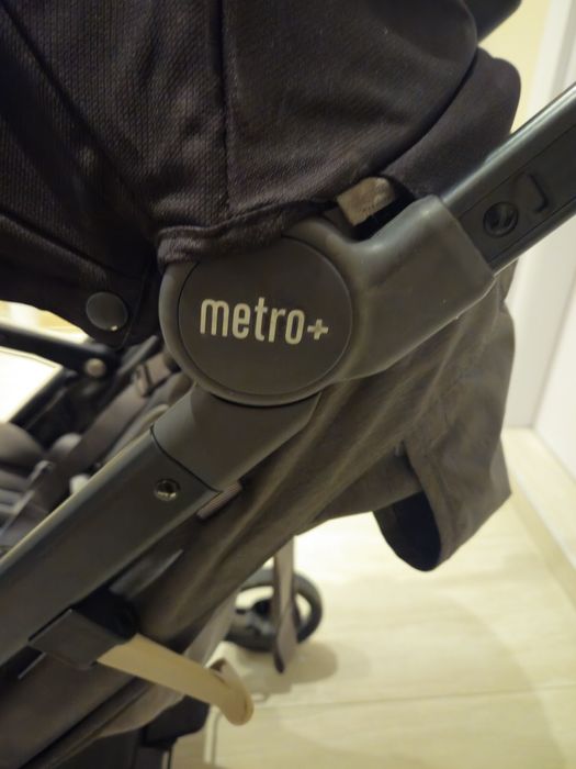 Ergobaby metro+ deluxe 2 -  бебешка количка