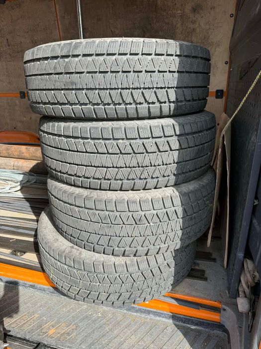 Bridgestone гуми 265/70/16