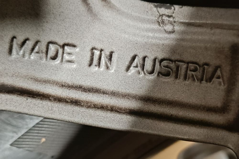 Оригинални джанти с гуми зимни 16 цола за Mercedes A..B..класа