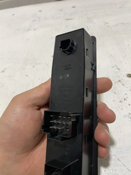 Блок стеклоподъемник Лада Веста