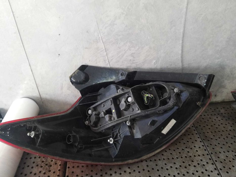 Stop tripla lampa dreapta ford ka 2 ru8 21732201