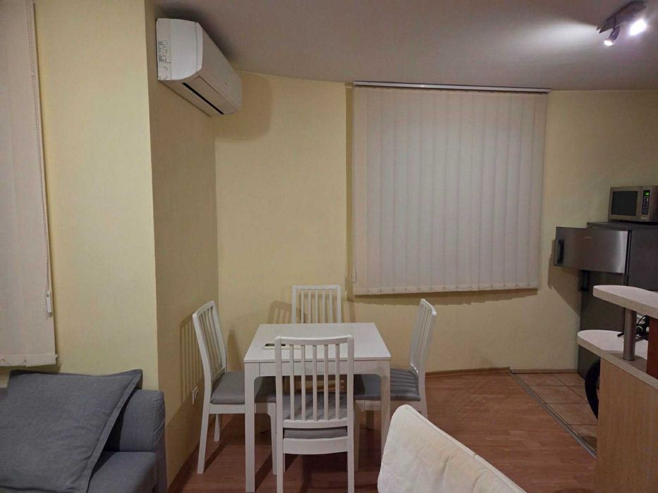 Дава се под наем Двустаен апартамент в София, Манастирски ливади - 60 кв.м за 648.21 € - Снимка #2