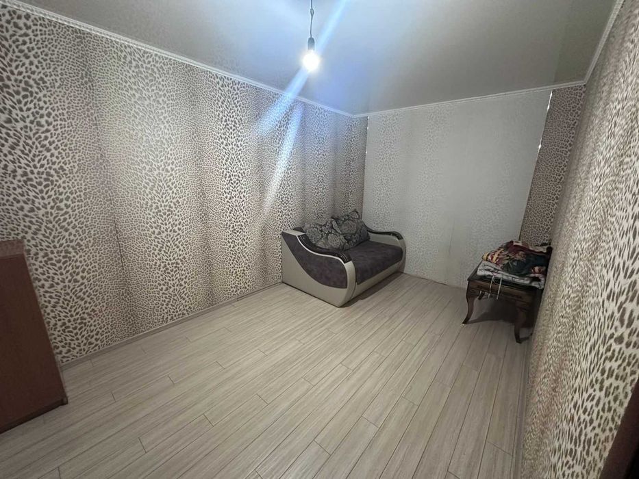 Продам 3 комн квартиру в центре