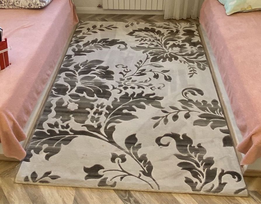 Продам ковры дешево