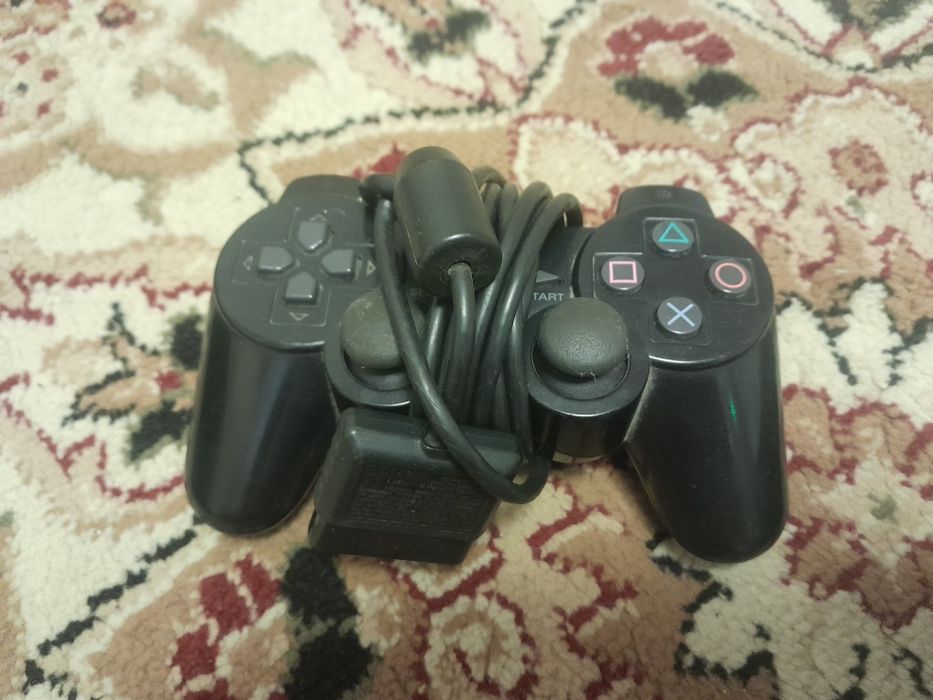 Срочно продаю пс 2