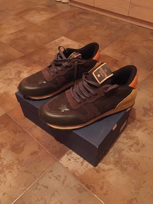 Giuseppe zanotti london velvet gold, Valentino, Armani jeans , Versace